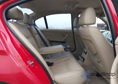 2006 BMW 325I z USA, uszkodzony, nr VIN WBAVB13536PT11965